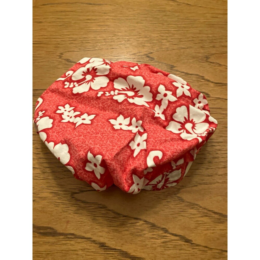 Women’s Red & White Floral Beret Hat, One Size, Casual Flower Theme